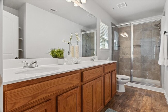 Building Photo - 208 Callahan Ln