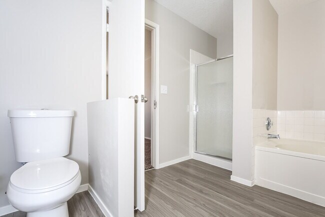 Building Photo - 6349 Rose Tree Ln