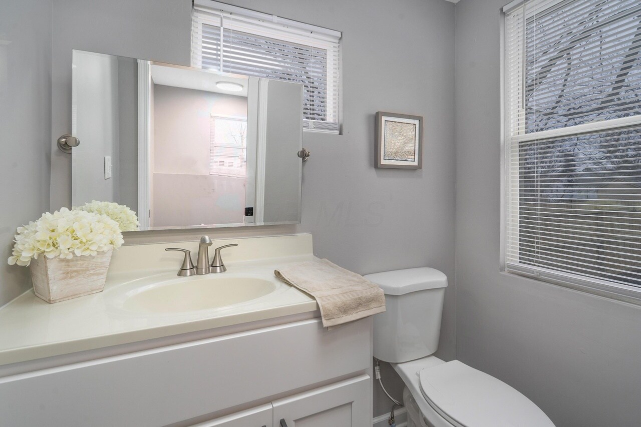 Half Bath - 1408 S Ohio Ave