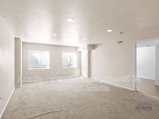 Building Photo - 4172 W Lakebridge Drive