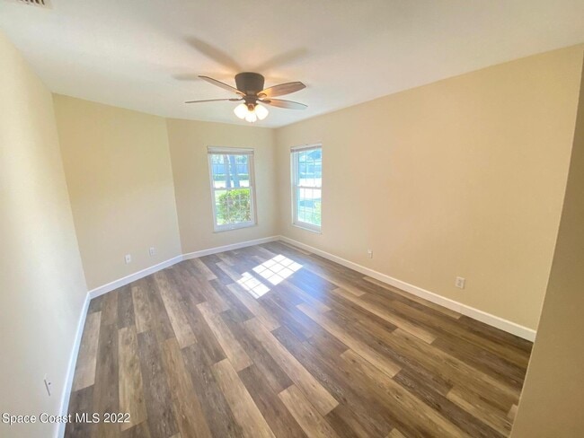 Building Photo - 1650 N Hwy A1A