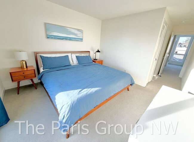 Building Photo - Gorgeous 2021 Fremont/Wallingford 3BR Overlooking Downtown, Mt Rainier & SLU, Garage w/EV Chgr, W...