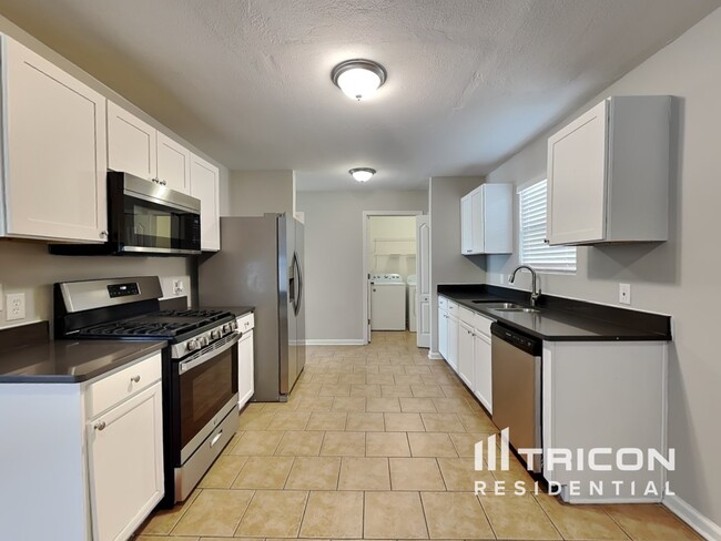 Building Photo - 6153 Salamander Run Ln