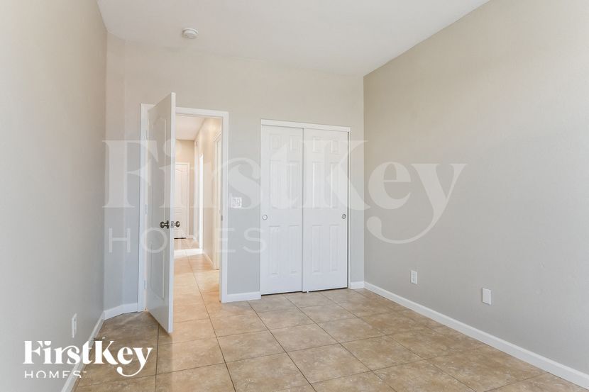 Building Photo - 19819 N 49th Ave