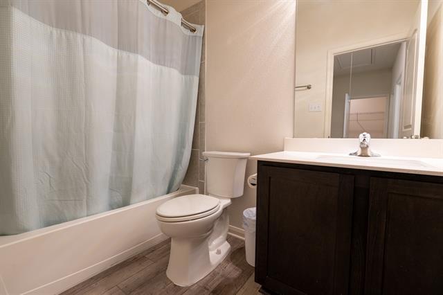 Building Photo - 208 Liberty Ln