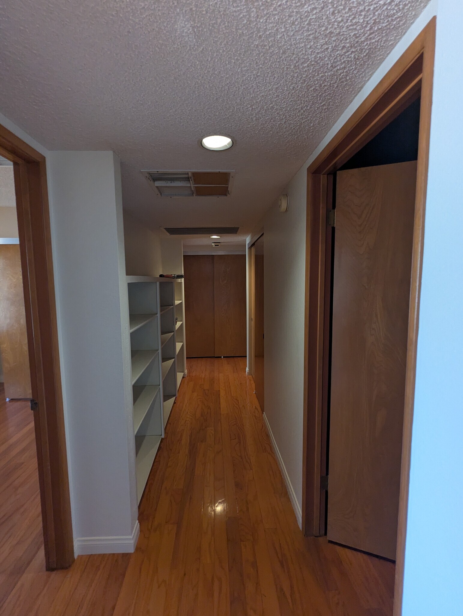 Building Photo - 2645 Anza Trl