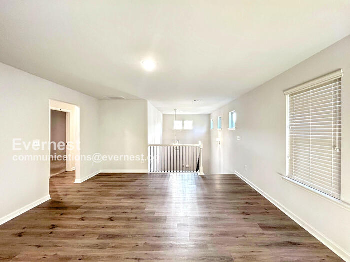 Building Photo - 2797 Aralynn Wy