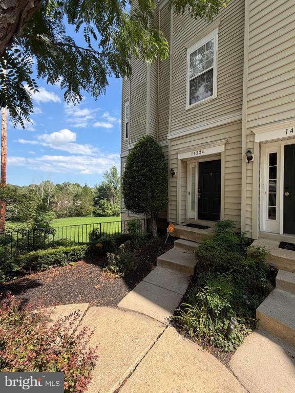 Building Photo - 14224 Hampshire Hall Ct