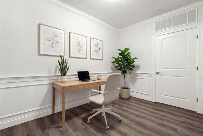 Building Photo - 320 Middlesex Ave