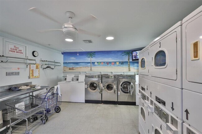 Building Photo - 801 83rd Ave N