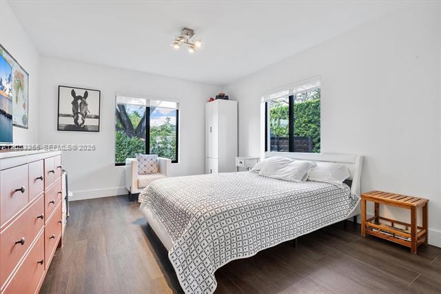Building Photo - 766 NE 96th St
