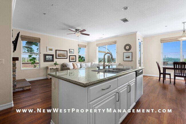 Building Photo - Renovated Carmel Valley 4 Bedroom at Costa...