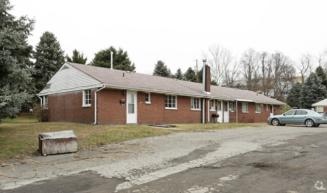 Green Valley Flats - Green Valley Apartments