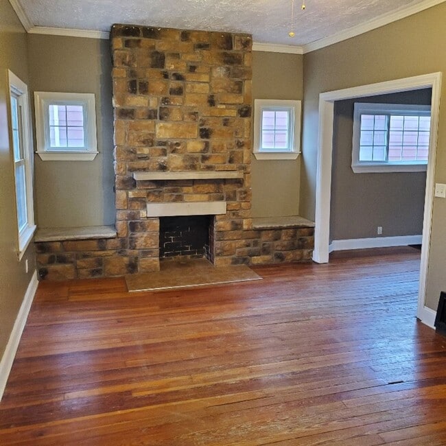 Building Photo - 3BDRM HOUSE FOR RENT