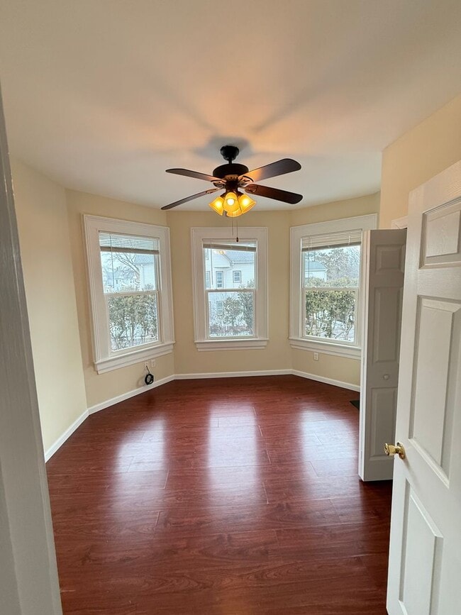 Building Photo - Sisson Plaza