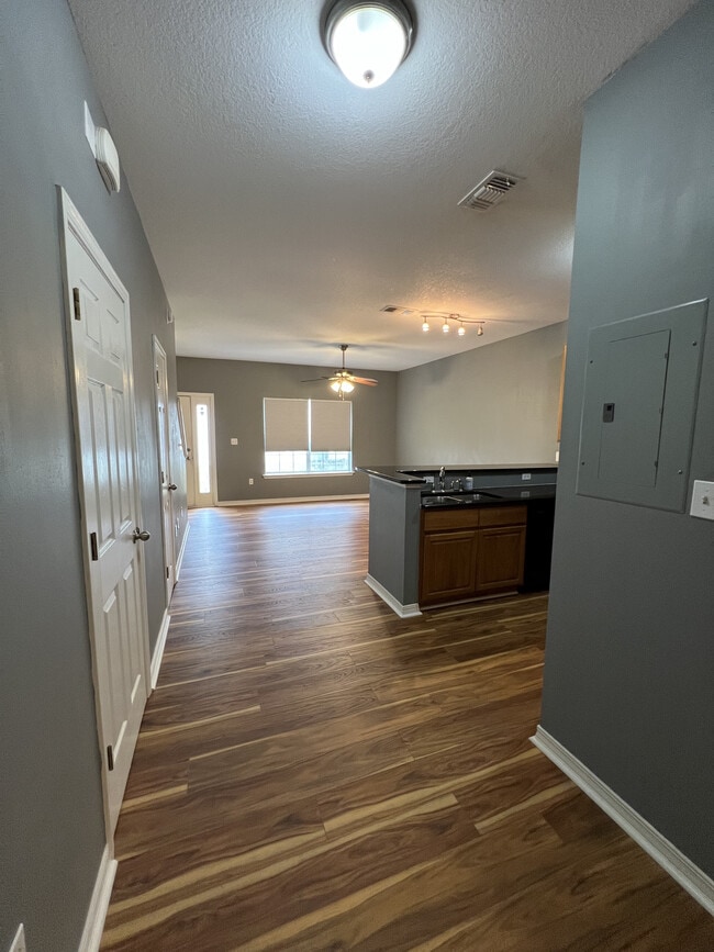 Building Photo - 641 Gap Creek Dr