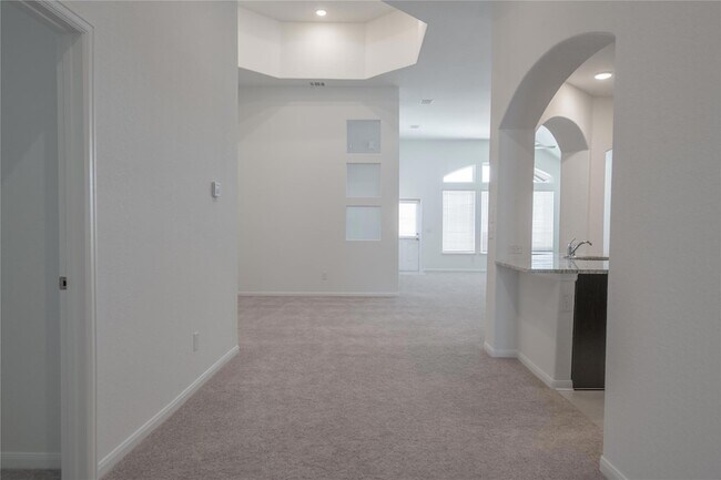 Building Photo - 313 Sonbria Pass