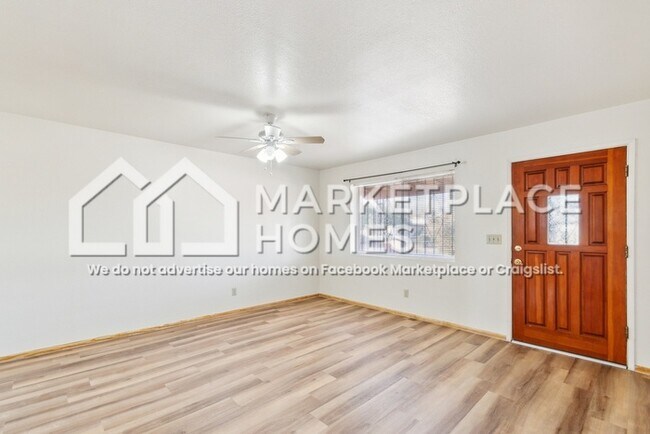 Building Photo - 3619 S 14th Ave