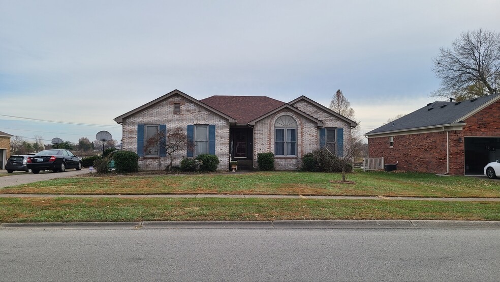 House - 406 Old Towne Rd