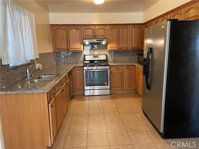 Primary Photo - 22317 Ward St
