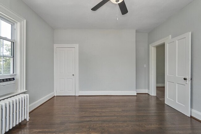 Building Photo - GORGEOUS COLONIAL HOME FOR RENT IN NEWPORT NEWS!!!