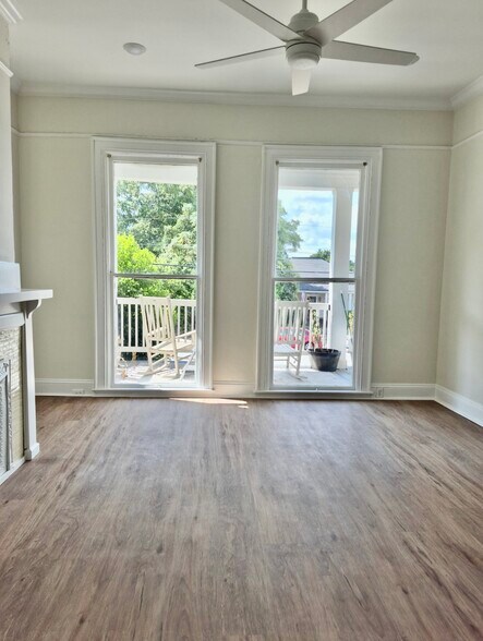 Building Photo - 632 Arlington Pl