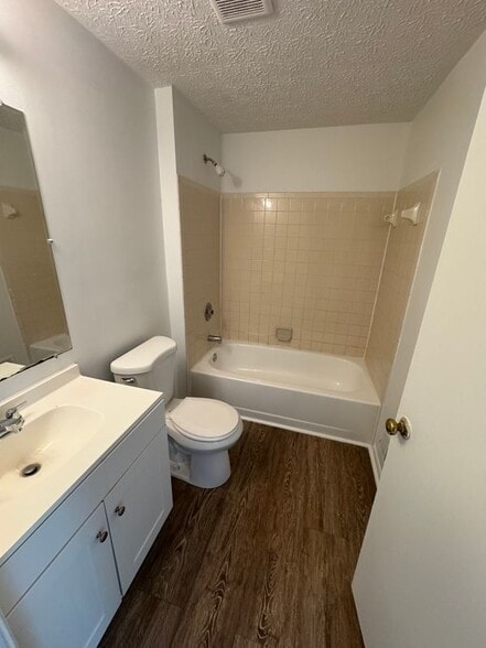 Building Photo - 9730 Red Clover Ct