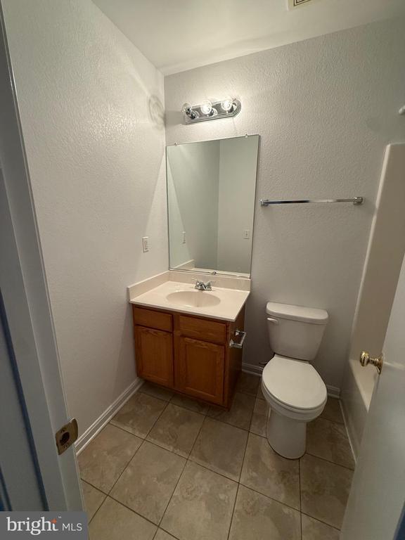 Building Photo - 9905 Matti Hill Ct