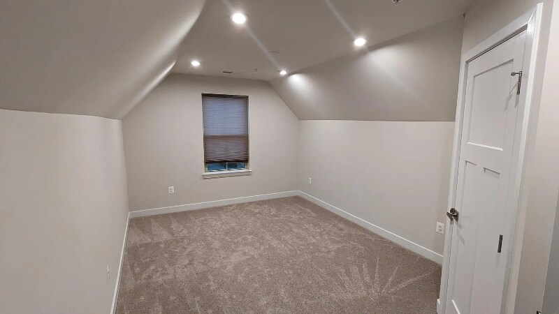 Building Photo - 6144 Margarita Way