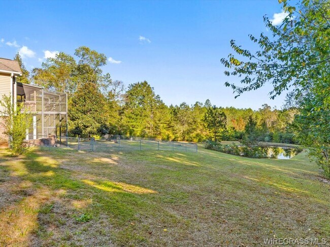 Building Photo - Available December!