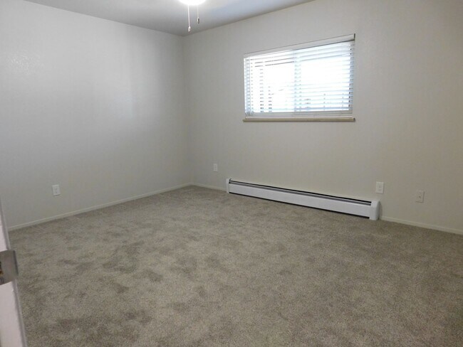 Building Photo - 1302 Glenwood Ave