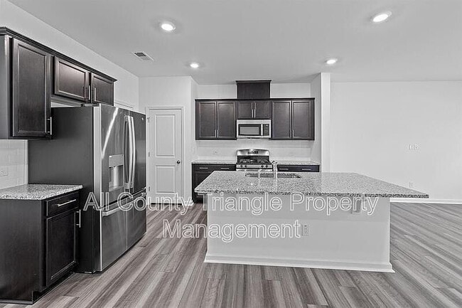 Building Photo - 3105 Vitner Dr