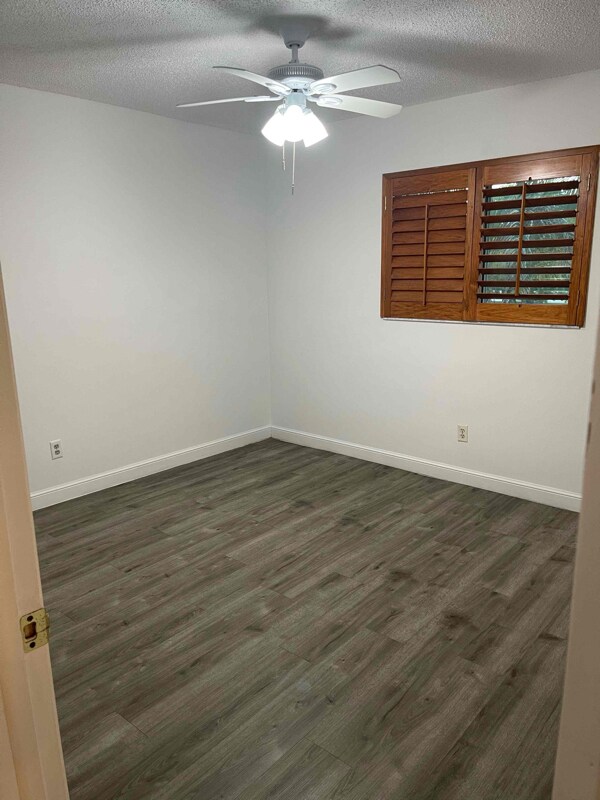 Building Photo - 5651 Rattlesnake Hammock Rd