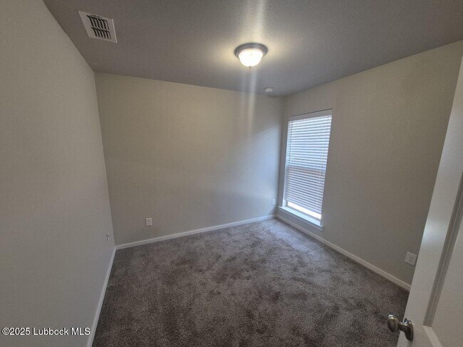 Building Photo - 14412 Avenue X