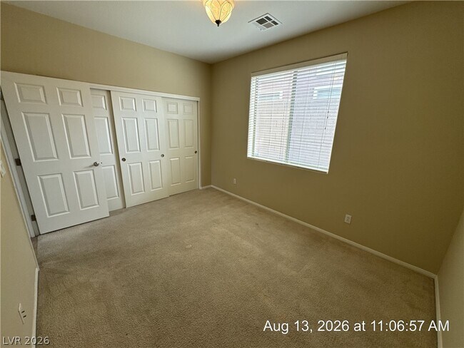 Building Photo - 2768 Craigmillar St