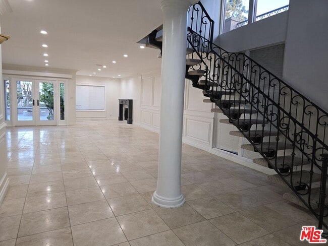 Building Photo - 3800 Weatherly Cir