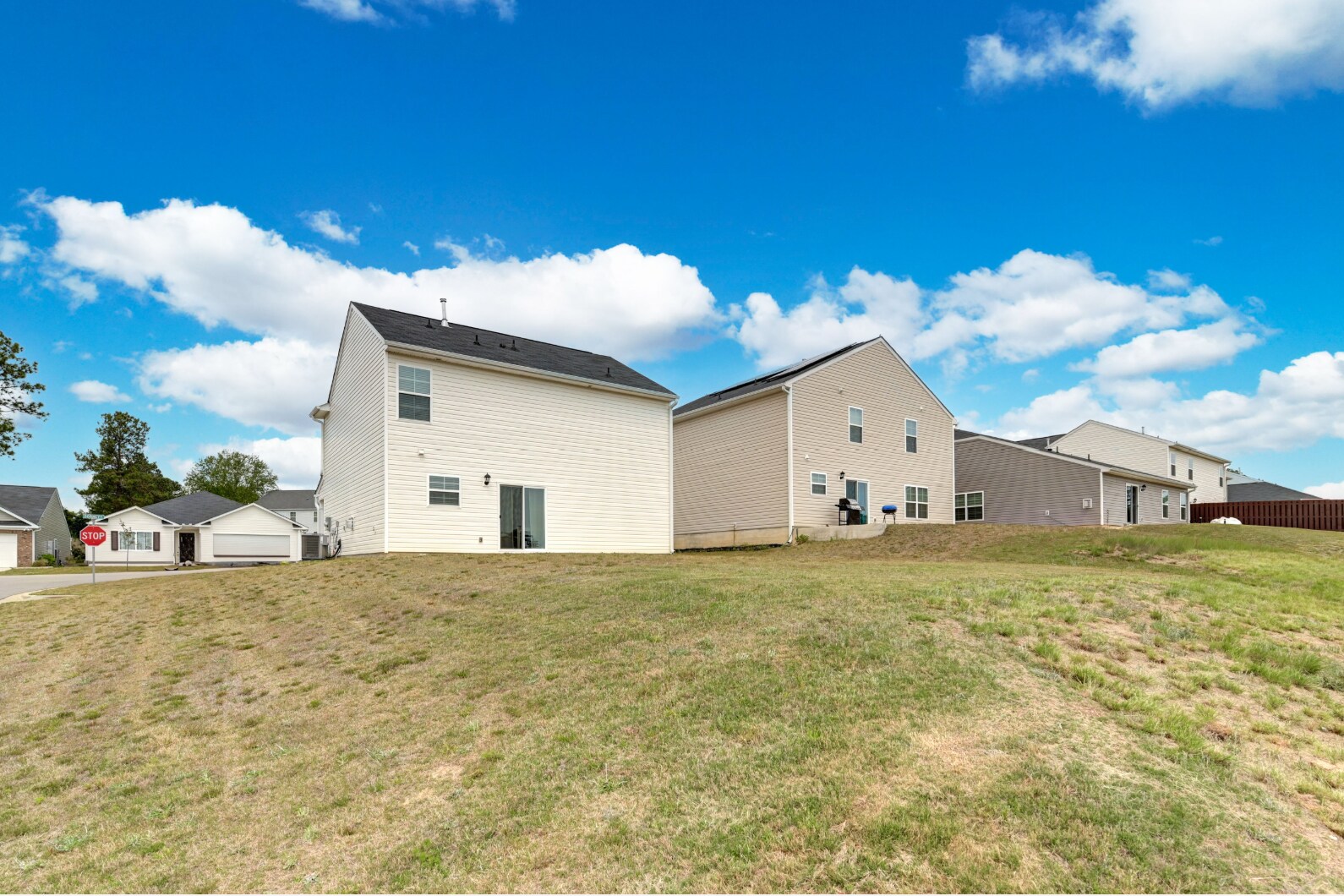 Building Photo - 426 Dorney Rd