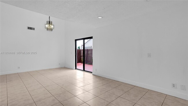 Building Photo - 6460 NW 170th Terrace