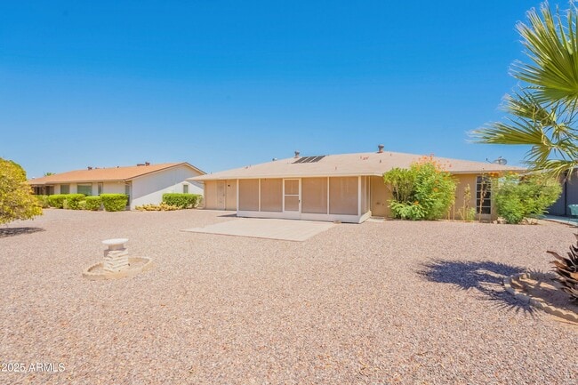 Building Photo - 10733 W Loma Blanca Dr