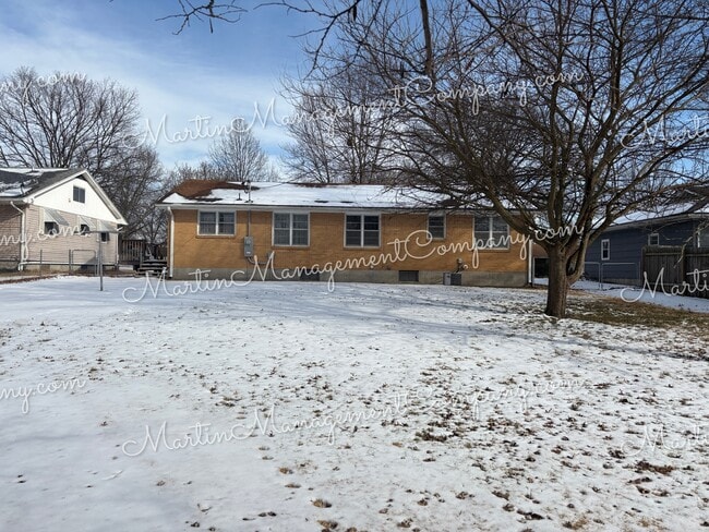 Building Photo - 1206 S Murray Ave