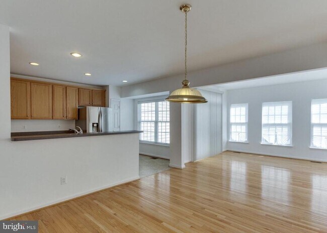 Building Photo - 4597 Barringer Pl