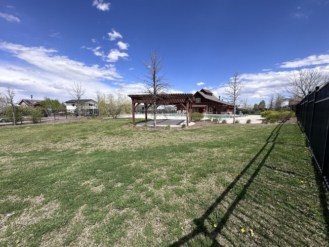 Building Photo - 2107 Sandbur Dr