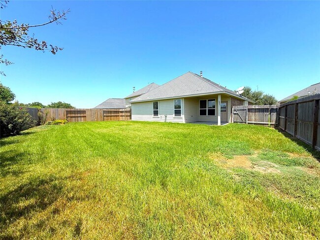 Building Photo - 24715 Colonial Elm Dr