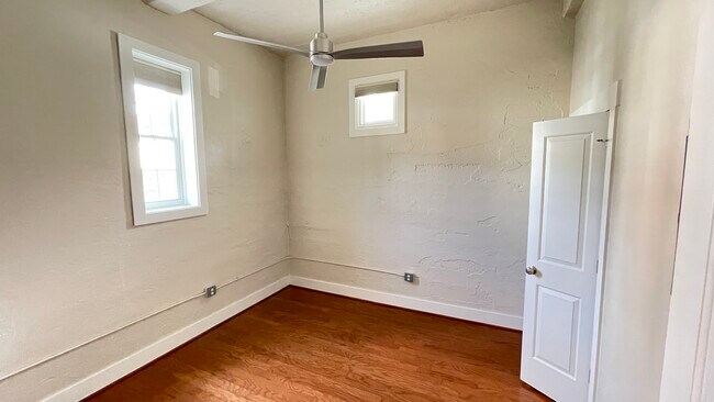 Building Photo - 2318 Herbert Hamlet Aly