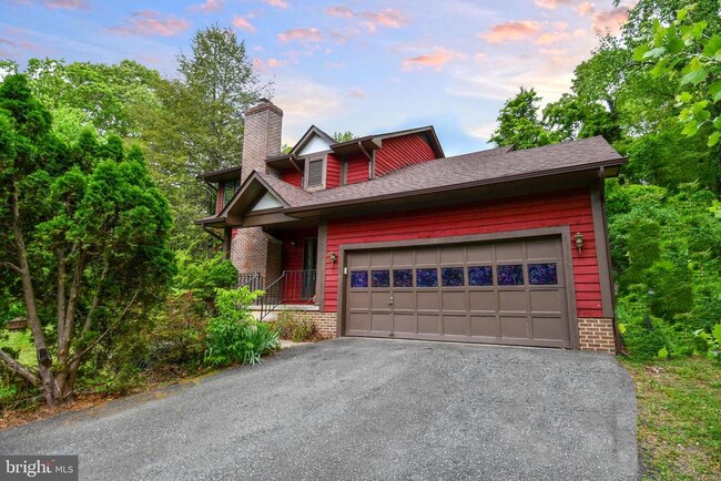 Primary Photo - 2062 Farragut Dr