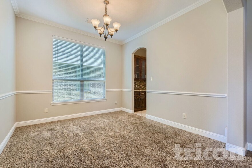 Building Photo - 126 Griffin Ave