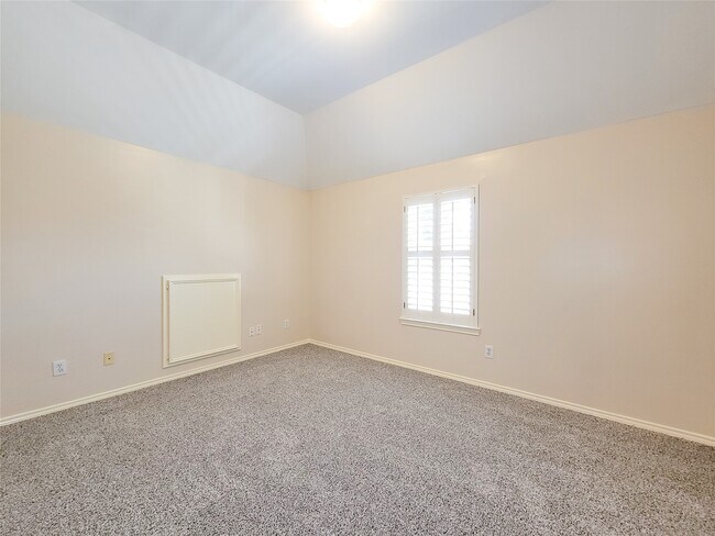 Building Photo - 4106 Creek Ridge Ln