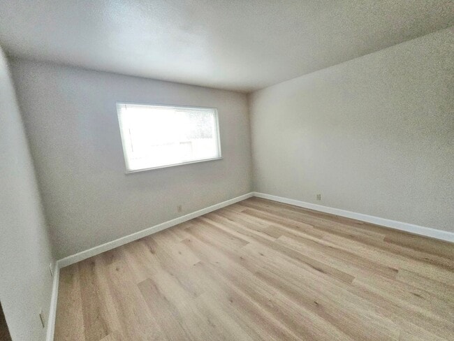 Building Photo - 505 Acapulco Ct