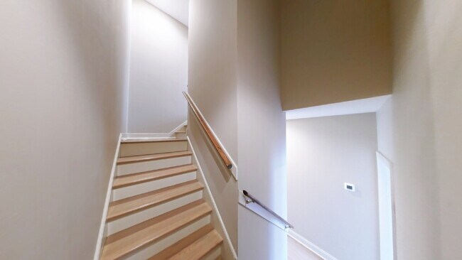 Building Photo - 1801 Van Buren Ext