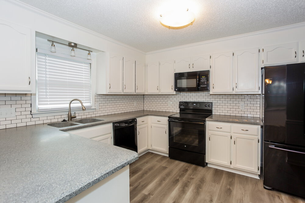 Building Photo - 8731 Hornwood Ct